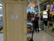 Arrival of the SPENCER robot at Schiphol Airport.